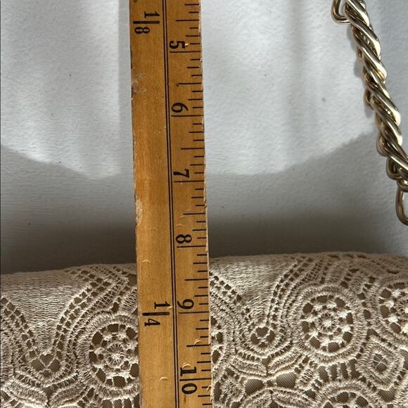 Imoshion Elegant Cream Lace Shoulder Bag - Picture 10 of 15